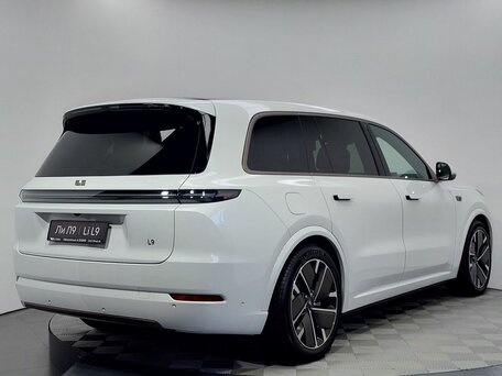 2026 Li Auto (Lixiang) L9 52.3 kWh I Рестайлинг, белый, 11990000 рублей, вид 5