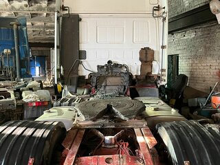 2001 Iveco EuroStar, белый, 990000 рублей, вид 3