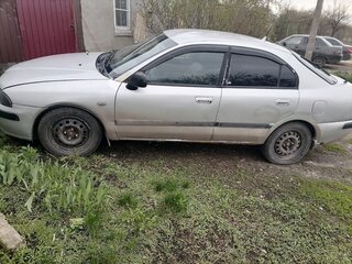 1999 Mitsubishi Carisma I Рестайлинг, серебристый, 150000 рублей, вид 4