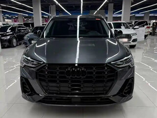 2022 Audi Q3 35 TFSI II (F3), серый, 2334027 рублей, вид 2