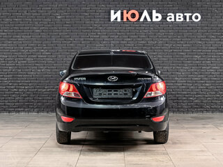 2012 Hyundai Solaris I, чёрный, 680000 рублей, вид 2