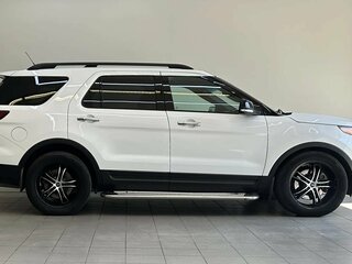 2013 Ford Explorer Sport V, белый, 1600000 рублей, вид 4