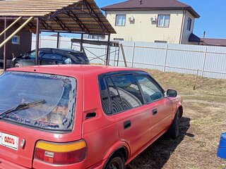 1988 Toyota Corolla VI (E90), красный, 115000 рублей, вид 2