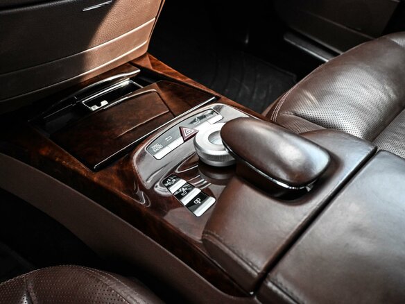 2010 Mercedes-Benz S-Класс 500 V (W221) Рестайлинг, чёрный, 1589000 рублей - вид 22