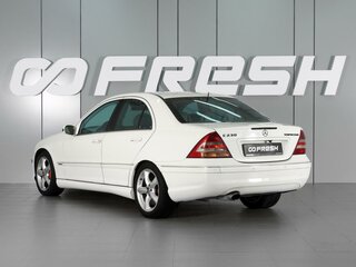 2005 Mercedes-Benz C-Класс 230 II (W203) Рестайлинг, белый, 777000 рублей, вид 2