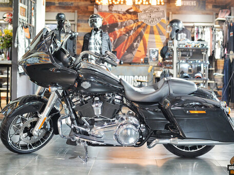 2021 Harley-Davidson Road Glide Special, чёрный, 3490000 рублей, вид 1