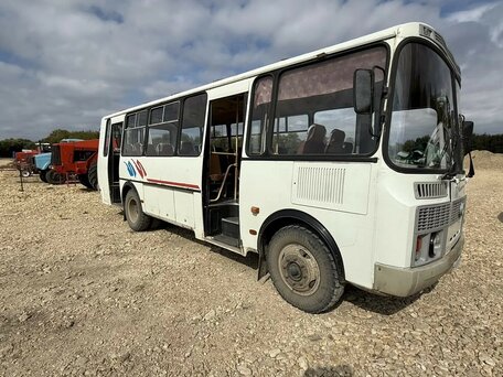 2011 ПАЗ 4234, белый, 500000 рублей, вид 2
