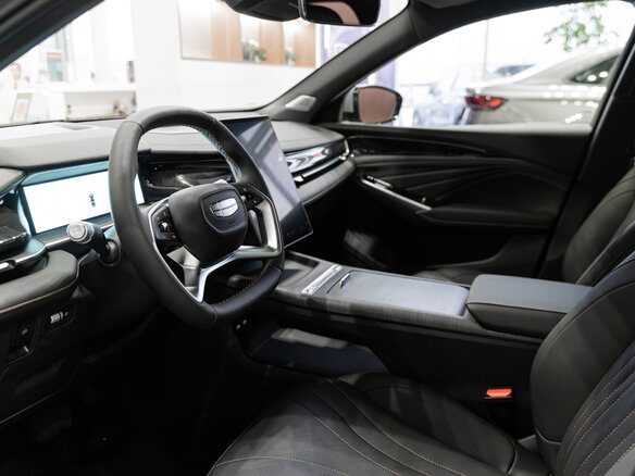 2026 Geely Preface I, серый, 3429990 рублей - вид 26