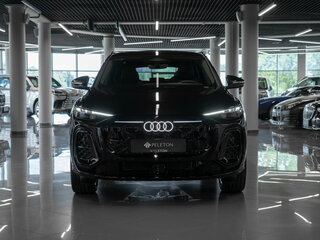 2026 Audi Q5 L III (GU), чёрный, 6000000 рублей, вид 3