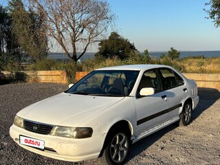 1996 Nissan Sunny B14, белый, 250000 рублей, вид 1