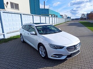 2017 Opel Insignia II, белый, 1450000 рублей, вид 2