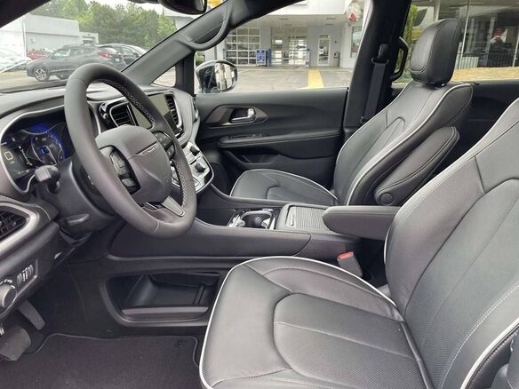 2026 Chrysler Pacifica RU Рестайлинг 2, белый, 12690491 рублей - вид 6