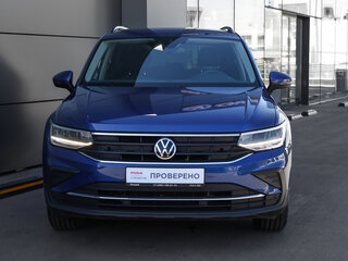 2021 Volkswagen Tiguan II Рестайлинг, синий, 2849000 рублей, вид 2