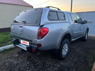 2011 Mitsubishi L200 IV, серебристый, 1100000 рублей, вид 1