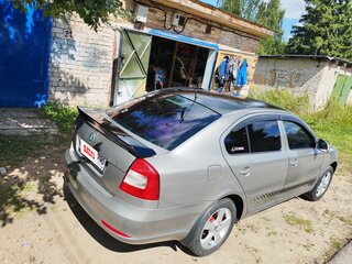 2011 Skoda Octavia II (A5) Рестайлинг, серый, 950000 рублей, вид 4
