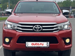 2018 Toyota Hilux VIII, оранжевый, 4650000 рублей, вид 2