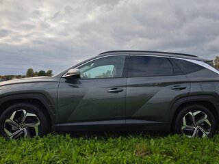 2023 Hyundai Tucson IV, серый, 3900000 рублей, вид 5