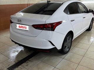 2021 Hyundai Solaris II Рестайлинг, белый, 1900000 рублей, вид 4