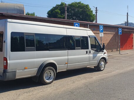 2008 Ford Transit, серебристый, 1800000 рублей, вид 3