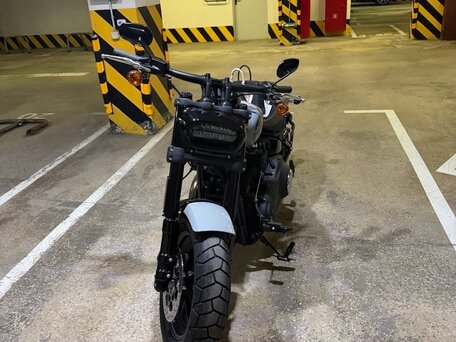2024 Harley-Davidson Bad Boy, серый, 3150000 рублей, вид 4