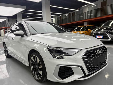 2023 Audi A3 35 TFSI Long IV (8Y), белый, 1745000 рублей, вид 2
