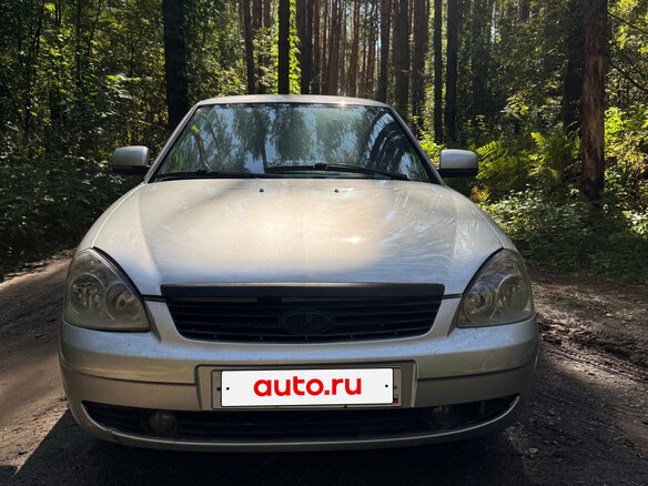2010 Lada (ВАЗ) Priora I, серебристый, 200000 рублей - вид 1