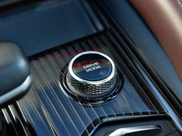 2023 Geely Monjaro I, чёрный, 2979900 рублей - вид 33