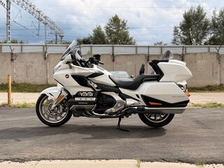 2019 Honda GL 1800 Gold Wing, белый, 2320000 рублей, вид 2