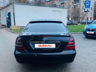 2002 Mercedes-Benz E-Класс 220 III (W211, S211), чёрный, 590000 рублей, вид 2