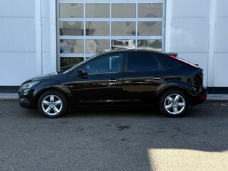 2010 Ford Focus II Рестайлинг, чёрный, 550000 рублей, вид 2