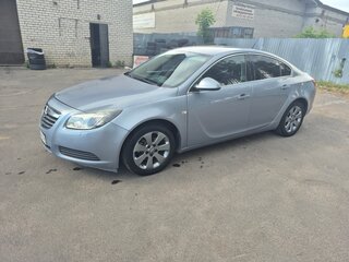 2009 Opel Insignia I, серебристый, 700000 рублей, вид 1