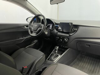 2020 Hyundai Solaris II Рестайлинг, синий, 1597000 рублей, вид 3