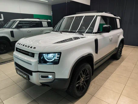 2021 Land Rover Defender 110 II, белый, 4450000 рублей, вид 3