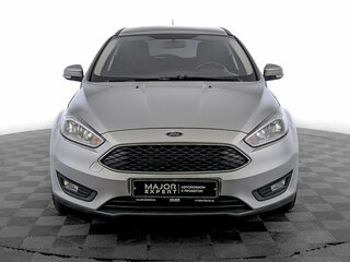 2018 Ford Focus III Рестайлинг, серебристый, 1035000 рублей, вид 2