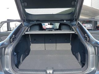 2025 Audi SQ6 e-tron, синий, 13795000 рублей, вид 4