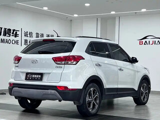 2018 Hyundai ix25 I Рестайлинг, белый, 1240000 рублей, вид 5