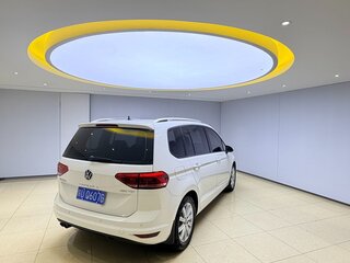 2022 Volkswagen Touran L II, белый, 2100000 рублей, вид 4