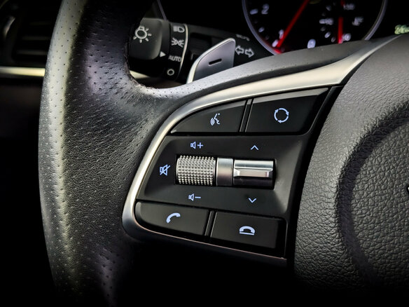 2020 Genesis G70 I, чёрный, 3100000 рублей - вид 28