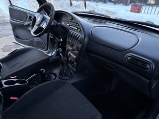 2014 Chevrolet Niva I Рестайлинг, серебристый, 500000 рублей, вид 5