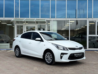 2019 Kia Rio IV, белый, 1150000 рублей, вид 2