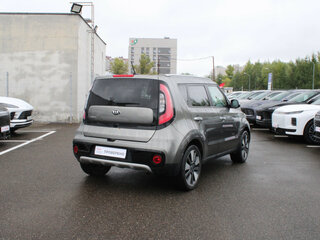2018 Kia Soul II Рестайлинг, серебристый, 1505000 рублей, вид 2