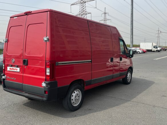 2010 Fiat Professional Ducato, красный, 1330000 рублей - вид 2