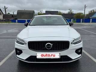 2024 Volvo S60 III, белый, 2775000 рублей, вид 2