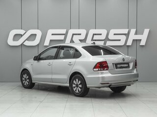 2017 Volkswagen Polo V Рестайлинг, серебристый, 900000 рублей, вид 2