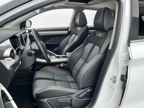 2023 Geely Coolray (Binyue) I, белый - вид 14