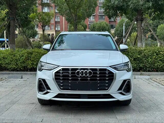 2022 Audi Q3 35 TFSI II (F3), белый, 2115004 рублей, вид 2