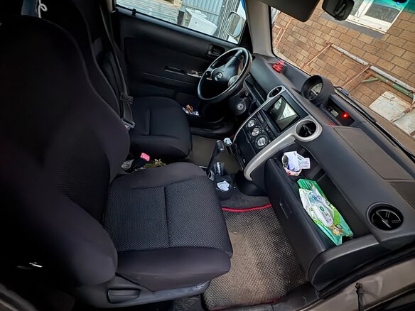 2005 Scion xB I, серый, 400000 рублей - вид 6