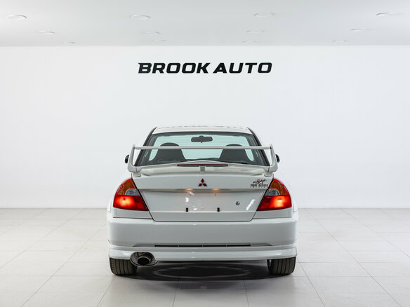 2000 Mitsubishi Lancer Evolution VI, белый, 4990000 рублей - вид 4