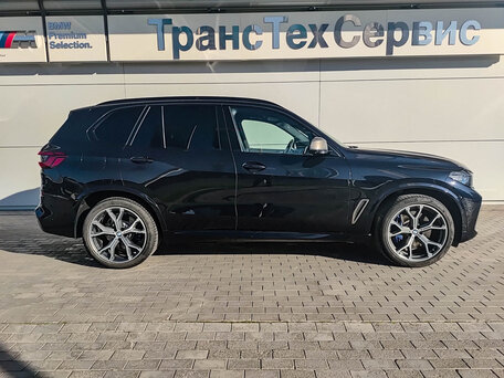 2019 BMW X5 M50d IV (G05/G18), чёрный, 6600000 рублей, вид 4