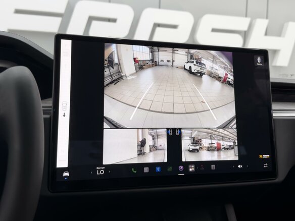 2022 Tesla Model X Long Range I Рестайлинг, белый, 7869000 рублей - вид 12